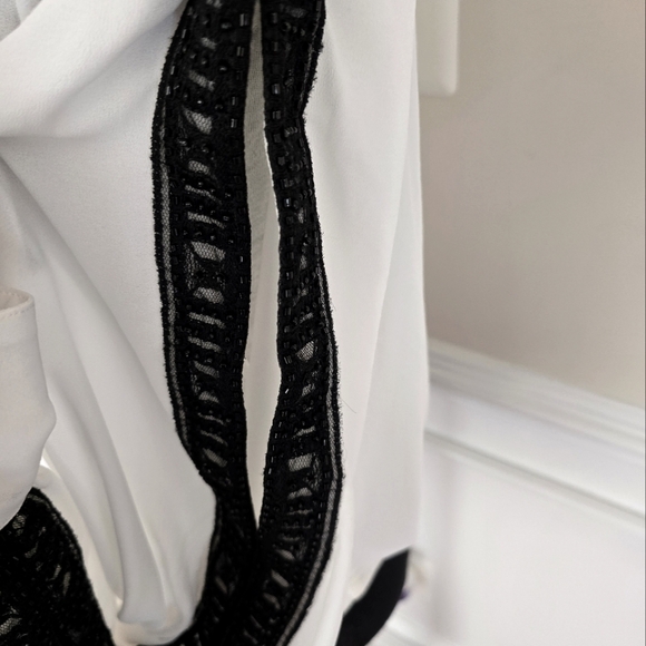 XOXO Beautiful One Shoulder Top - Picture 4 of 8